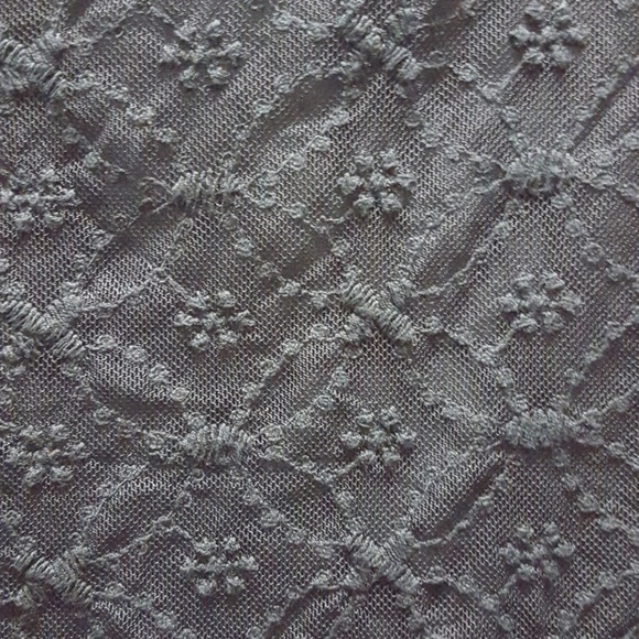 Black Lace Shell - Picture 2 of 5